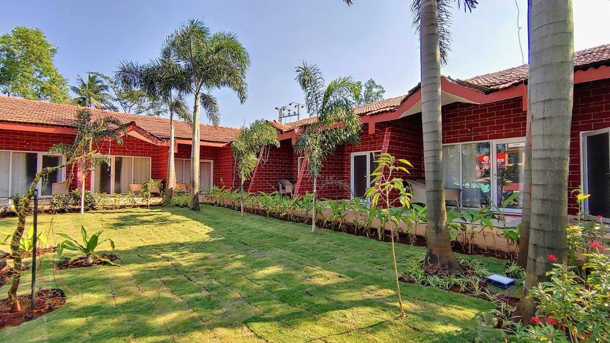 Whispering Woods Resort Lonavala Εξωτερικό φωτογραφία